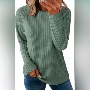 Women's Green Cable Knit Top